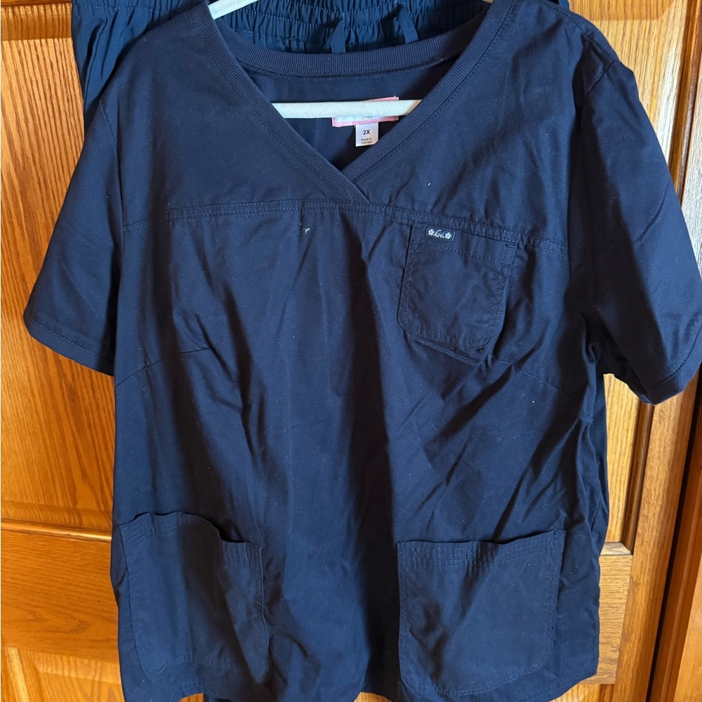 Koi Navy Short Sleeve V-Neck Tee